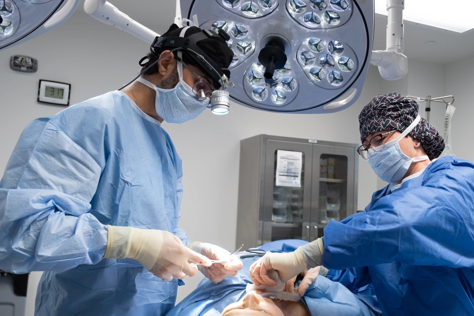 Ultrasonic Rhinoplasty Recovery in 2026